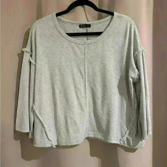 Women’s Very J Top - Picture 1 of 7